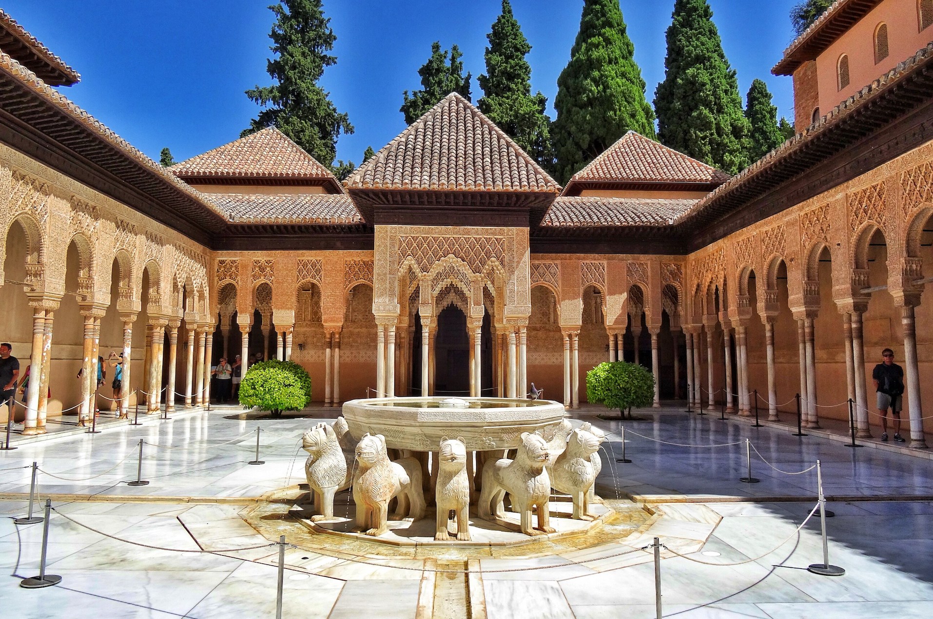 ALHAMBRA, RESERVA AQUI!