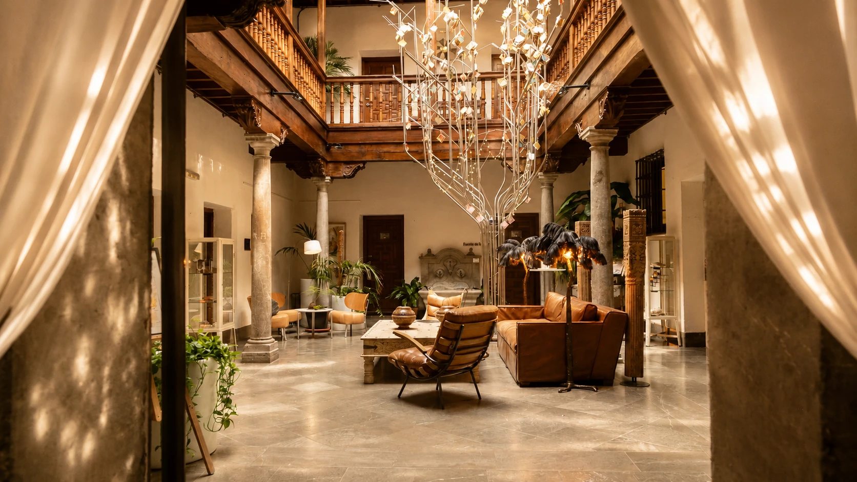Horel Gar Anat patio